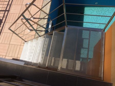 Exteriérové zábradlia a schody - rodinný dom