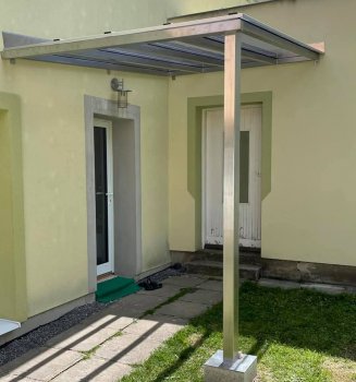 Nerezový prístrešok nad vchod