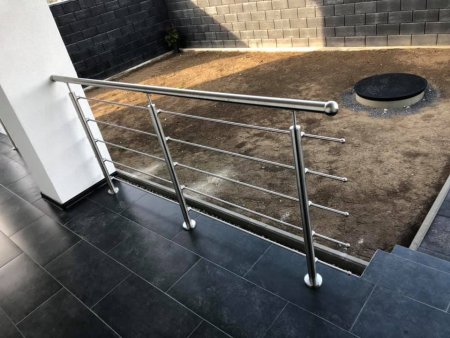 Nerezové zábradlie